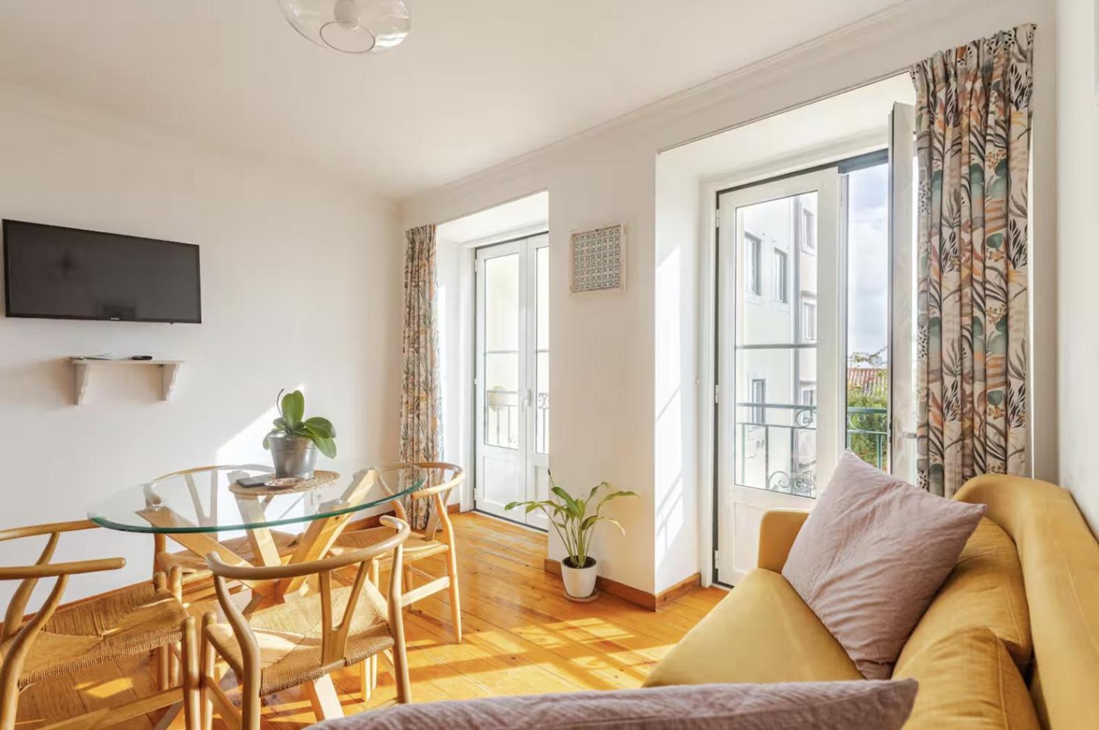 Pateo Santo Estevao-Self Catering Apartments Lisbon Exterior photo